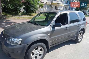 Характеристики Ford Maverick Внедорожник / Кроссовер