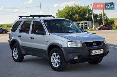 Характеристики Ford Maverick Позашляховик / Кросовер