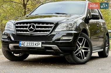 Ціни Mercedes-Benz Позашляховик / Кросовер