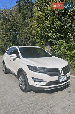 Ціни Lincoln MKC Позашляховик / Кросовер