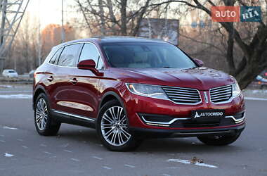 Характеристики Lincoln MKX Позашляховик / Кросовер