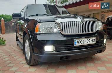 Характеристики Lincoln Navigator Внедорожник / Кроссовер