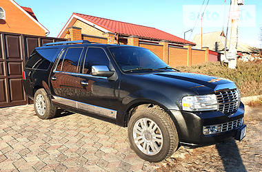 Характеристики Lincoln Navigator Внедорожник / Кроссовер