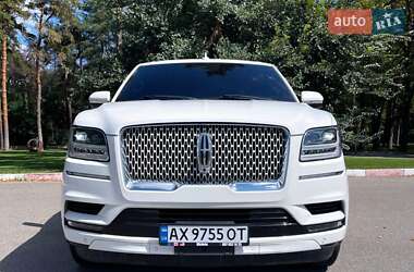 Характеристики Lincoln Navigator Внедорожник / Кроссовер