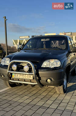 Характеристики Chevrolet Niva Внедорожник / Кроссовер