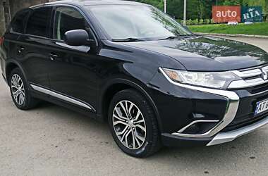 Характеристики Mitsubishi Outlander Внедорожник / Кроссовер
