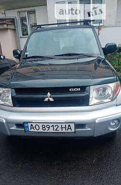 Характеристики Mitsubishi Pajero Pinin Позашляховик / Кросовер