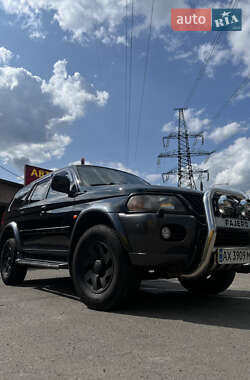 Характеристики Mitsubishi Pajero Sport Внедорожник / Кроссовер