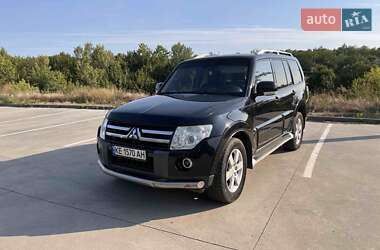 Характеристики Mitsubishi Pajero Wagon Внедорожник / Кроссовер