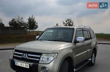 Цены Mitsubishi Pajero Wagon Внедорожник / Кроссовер