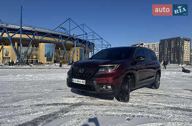 Характеристики Honda Passport Внедорожник / Кроссовер