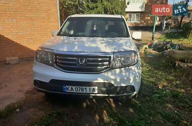 Характеристики Honda Pilot Позашляховик / Кросовер