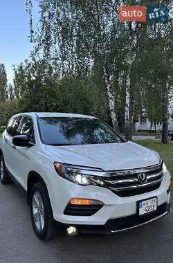 Характеристики Honda Pilot Позашляховик / Кросовер