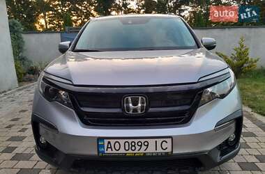 Характеристики Honda Pilot Позашляховик / Кросовер