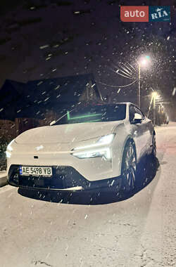 Ціни Polestar Позашляховик / Кросовер