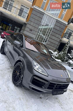 Цены Porsche Внедорожник / Кроссовер