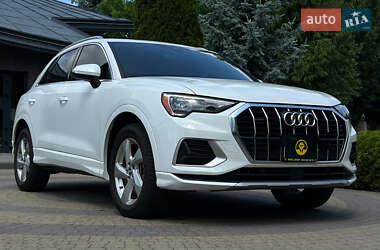 Характеристики Audi Q3 Внедорожник / Кроссовер