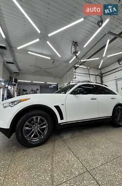 Цены Infiniti QX70 Внедорожник / Кроссовер