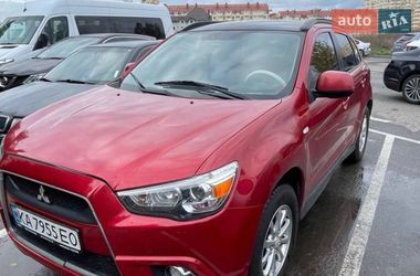 Характеристики Mitsubishi RVR Позашляховик / Кросовер