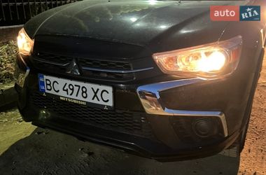 Характеристики Mitsubishi RVR Позашляховик / Кросовер