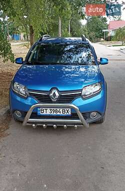 Характеристики Renault Sandero StepWay Позашляховик / Кросовер