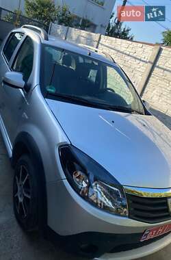 Ціни Dacia Sandero StepWay Позашляховик / Кросовер