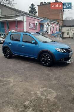 Характеристики Renault Sandero StepWay Внедорожник / Кроссовер