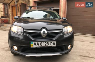 Характеристики Renault Sandero StepWay Позашляховик / Кросовер