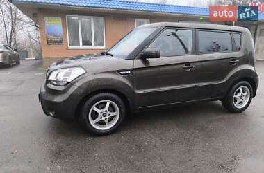 Характеристики Kia Soul Позашляховик / Кросовер