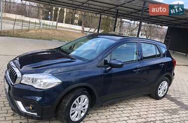 Характеристики Suzuki SX4 Позашляховик / Кросовер