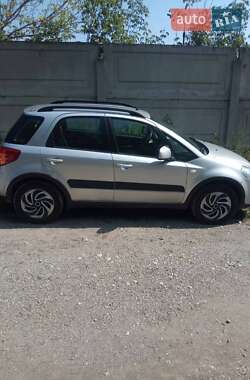 Характеристики Suzuki SX4 Внедорожник / Кроссовер