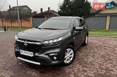 Характеристики Suzuki SX4 Внедорожник / Кроссовер