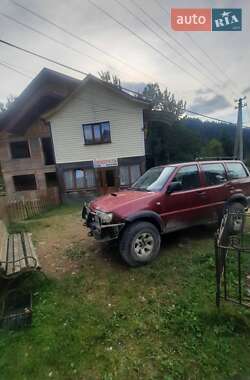 Характеристики Nissan Terrano Внедорожник / Кроссовер