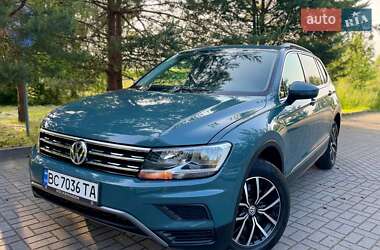 Характеристики Volkswagen Tiguan Внедорожник / Кроссовер