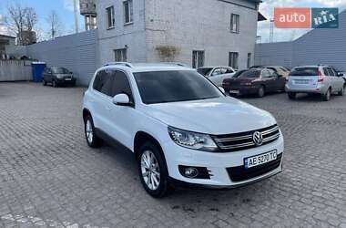 Характеристики Volkswagen Tiguan Внедорожник / Кроссовер
