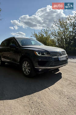 Характеристики Volkswagen Touareg Внедорожник / Кроссовер