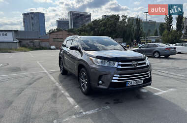 Ціни Toyota Позашляховик / Кросовер в Києві