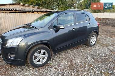 Характеристики Chevrolet Tracker Внедорожник / Кроссовер