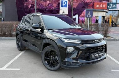 Характеристики Chevrolet TrailBlazer Позашляховик / Кросовер