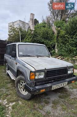 Характеристики Isuzu Trooper Внедорожник / Кроссовер