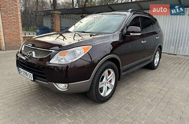 Характеристики Hyundai Veracruz Позашляховик / Кросовер