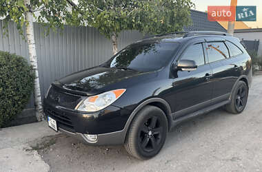 Характеристики Hyundai Veracruz Позашляховик / Кросовер