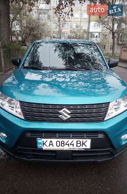 Характеристики Suzuki Vitara Внедорожник / Кроссовер