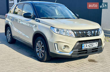 Характеристики Suzuki Vitara Внедорожник / Кроссовер