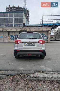 Характеристики Suzuki Vitara Внедорожник / Кроссовер