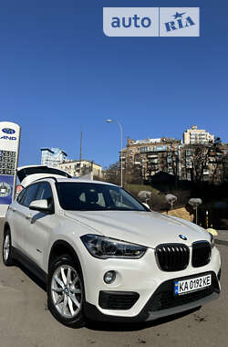 Характеристики BMW X1 Внедорожник / Кроссовер