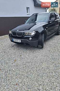 Характеристики BMW X3 Позашляховик / Кросовер