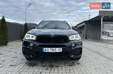 Характеристики BMW X5 M Позашляховик / Кросовер