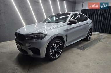 Характеристики BMW X6 M Позашляховик / Кросовер
