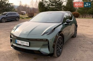 Цены Zeekr X Внедорожник / Кроссовер